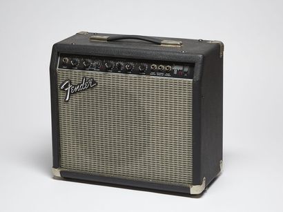 FENDER Ampli Fender Champion 110 PR225, 25 watts.
(Perte de son - à réviser)
H 38...