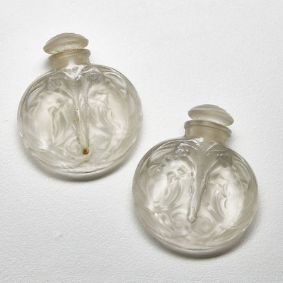 RENÉ LALIQUE RENÉ LALIQUE (1860 - 1945) 	 
Deux flacons pour sac « Naïades », modèle...