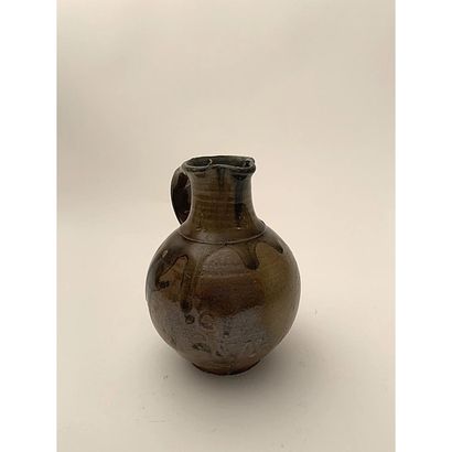 JACKY COVILLE (NÉ EN 1936) JACKY COVILLE (BORN 1936) 
Small stoneware pitcher, decorated...