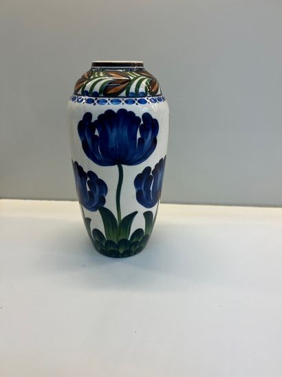 ROYAL COPENHAGUE ROYAL COPENHAGEN 
An earthenware ovoid vase, Aluminia series, decorated...