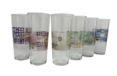 VINTAGE VINTAGE
Ensemble comprenant six verres à décor de bandeaux colorés