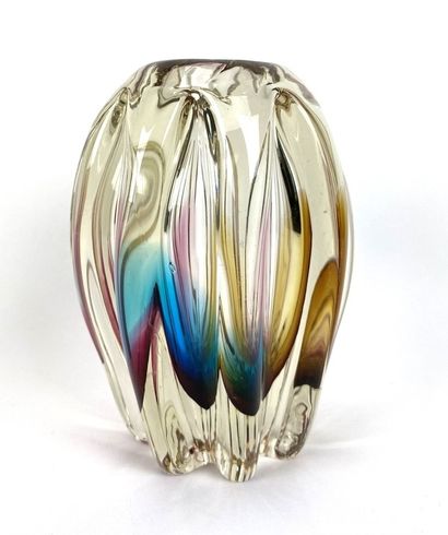 (Design) Vaas, Sanyu Japan Art Glass Vase Sanyu Japan Art Glass, vers 1965. Condition... Gazette Drouot