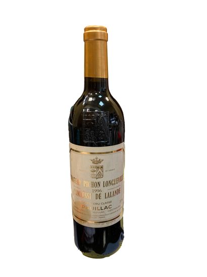 null Château Pichon Longueville, Comtesse de Lalande 1996. Grand Cru Pauillac.

Stained...