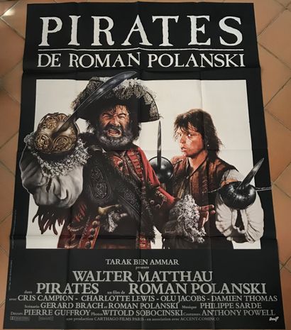 null Lot réalisateur Roman POLANSKI

Lot de 3 affiches françaises pliées d’état variable
-	Rosemary’s...