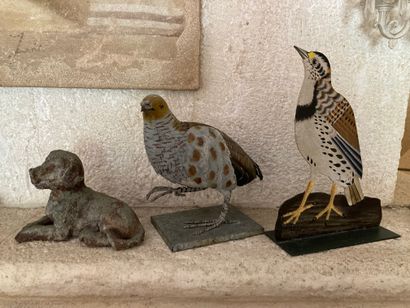 null Set of a partridge profile in polychrome metal, two birds, two dogs and a c...