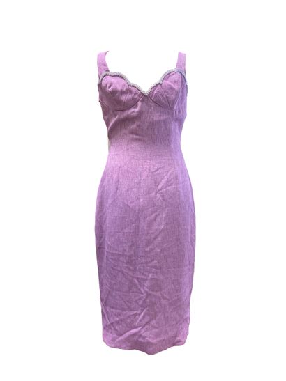 null Isabelle AILLARD
Mauve polyester dress suit including jacket and sequined dress
T....