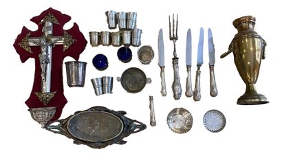 null Silver-plated set including a crucifix, 10 liqueur glasses, a kettledrum, a...