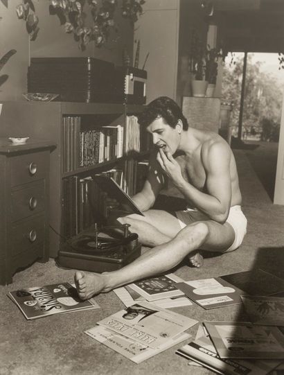 Sid AVERY (1918-2002) 
Sid AVERY (1918-2002)





Rock Hudson in his Beverly Hills...