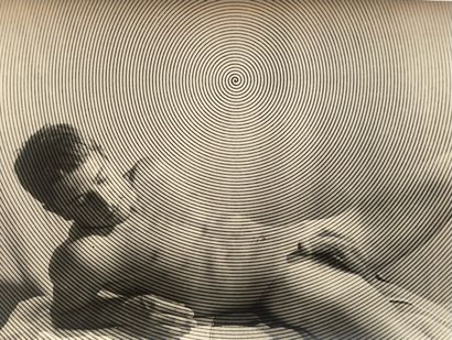 Sylvain SIMON (1931-2019) 
Sylvain SIMON (1931-2019)






Psychedelic nude, 1967






Silver...