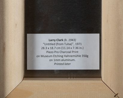 Larry Clark (1943-) 
Larry CLARK (1943-)





Untitled (from Tulsa), 1971





Tirage...