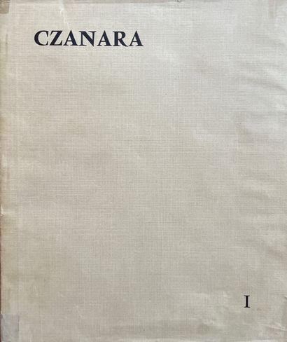 null Lot de deux livres comprenant 
'Czanara photographs and drawings', Antinous...
