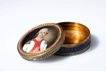  Joseph Etienne BLERZY (1735-1821) et Pierre-Adolphe HALL (1739-1793). 
Tabatière... Gazette Drouot