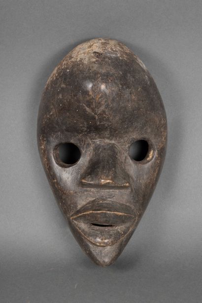 Dan mask, Ivory Coast, 

Wood 

25,5 x 15...