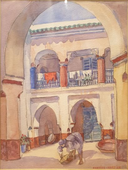 null Lucie RANVIER-CHARTIER (1867-1932): 

Animation in the courtyard. 

Watercolor...