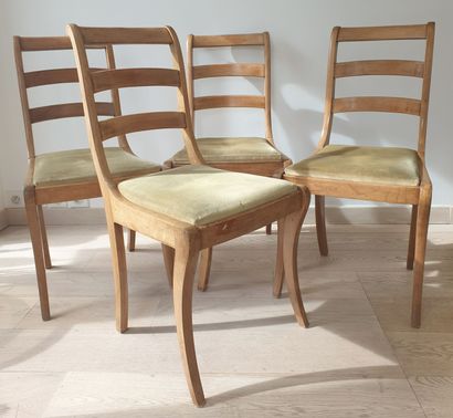 null Lot including :

- Suite of four chairs in natural wood, reversed back with...