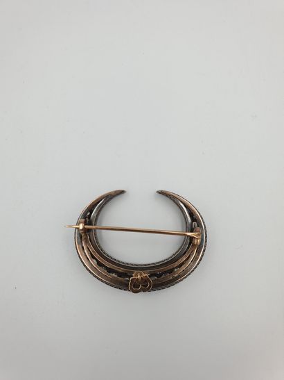 null Gold and silver crescent moon brooch finely paved with old-cut brilliant-cut...