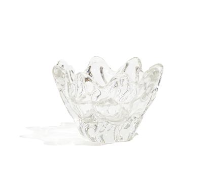 null DAUM France :
Small molded crystal bowl of free form.
(scratches of use and...