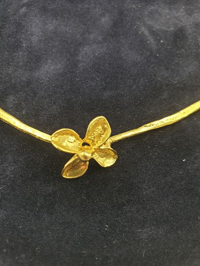null Claude LALANNE (1925-2019): 
"Petit Lilas" choker in 18k (750 ) yellow gold,...