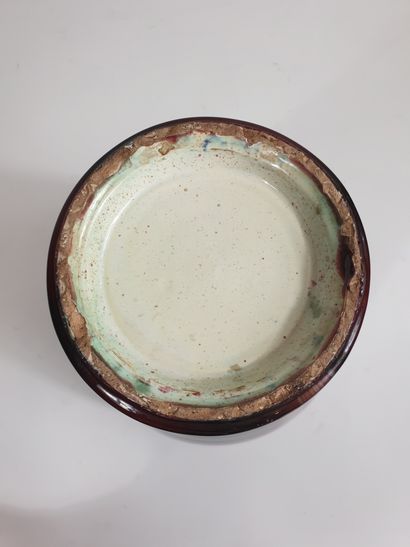 null Shaded oxblood glazed ceramic vase
20th century
H. 38 cm