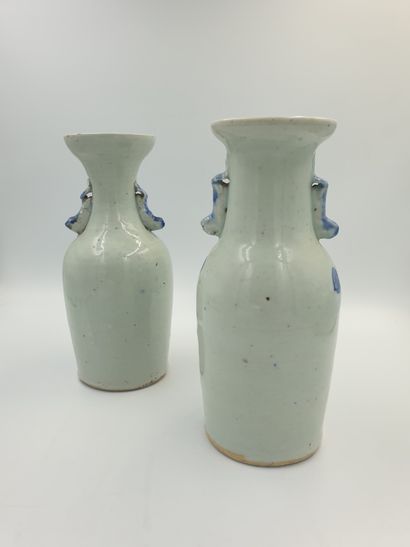 null Pair of porcelain vases, blue floral design on a white background
China, early...