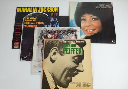 null Set of vinyl records: 
Billie Holiday, Lady sings the Blues
Jemmy Smith's, Greatest...