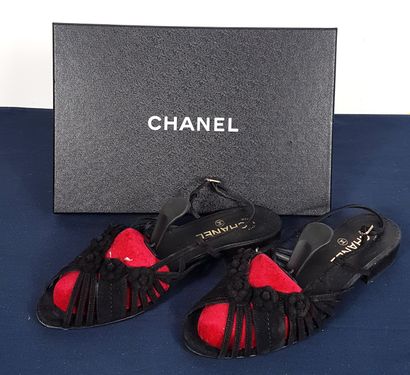 null CHANEL, pair of black suede sandals decorated with flowers, reference 637005,...