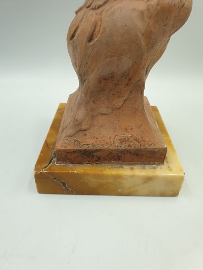 null Paul MOREAU-VAUTHIER (1871-1936): 
The kiss 
Circa 1900
Terracotta proof with...