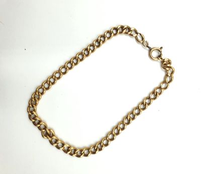 null Flexible bracelet in 18k (750 ) yellow gold with curb chain link
Length: 21.5...