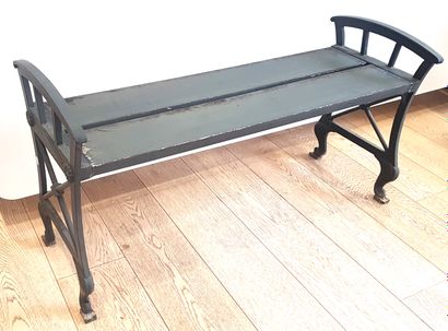 null Folke BENSOW (1886-1971), "Parkbänk N°2" bench 
Design conceived in the 1920s
Black-lacquered...