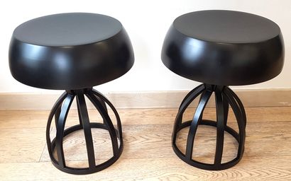 null UTOPI, France, Pair of stools or side tables, "Nuage" model, 2000
Lacquered...