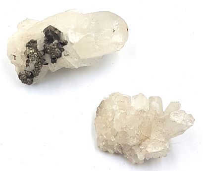 null Set: Small block of chrysocolla (5 x 6 x 6 cm) - Small piece of malachite (2.5...