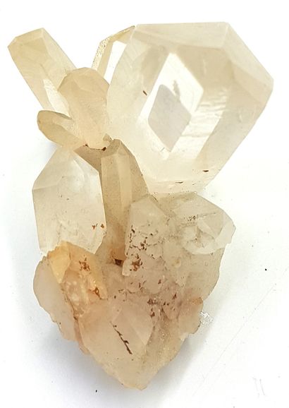 null Rock crystal 
8 x 10 x 5 cm