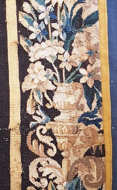 null Door tapestry decorated with a heron in an undergrowth
18th century
273 x 147...