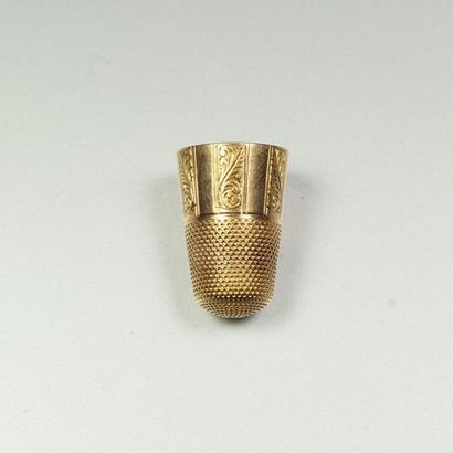 Antique thimble in 18K (750/oo) yellow gold...