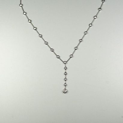 null Necklace in 18K (750/oo) satin-finish white gold with rod links interspersed...