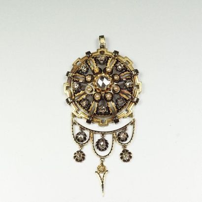 Antique 18K (750/oo) yellow gold pendant...