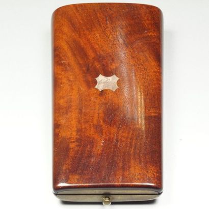 null Sewing case in lacquered wood signed "Félicie", it contains a pair of scissors,...