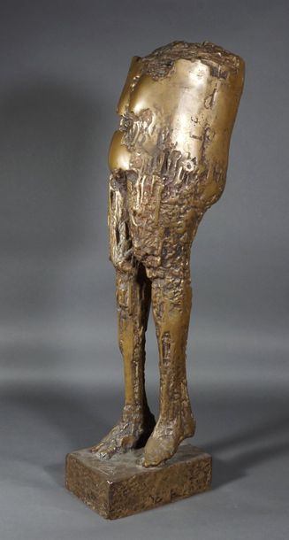 CESAR (1921-1998). Nu de la belle de mai, 1957 (le fer). Bronze à patine naturelle....