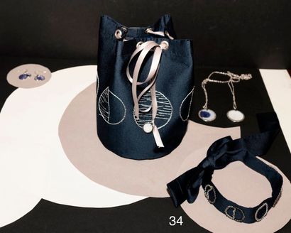null Collection d'accessoires de mode "Delicate Light" : 1 sac, 1 headband, 2 colliers,...