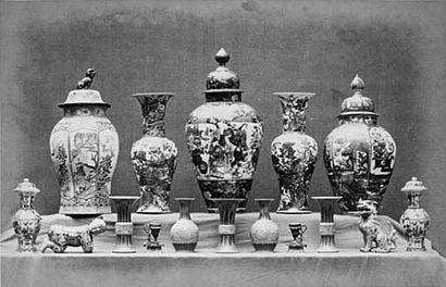 LOUIS-JOSEPH GHEMAR 1820-1873 Porcelaines de Chine et du Japon, 1875. 10 tirages...