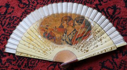 null 
NICE FAN BREEZE. STRANDS OF LACQUERED WOOD. Fan with strands, and plumes of...