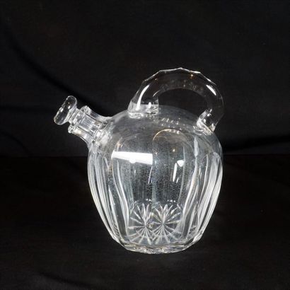 BACCARAT Crystal port decanter (gin). H 17,5 cm