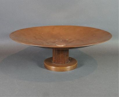 null Bowl on copper and rosewood stand, circa 1930. Diam 31 cm