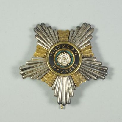 "FINLANDE Order of the White Rose. Grand Cross Plate, created in 1919 In silver Gross...