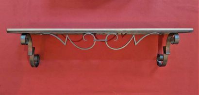 null Wrought iron console with patina, the top in travertine, circa 1940. 40 x 158...