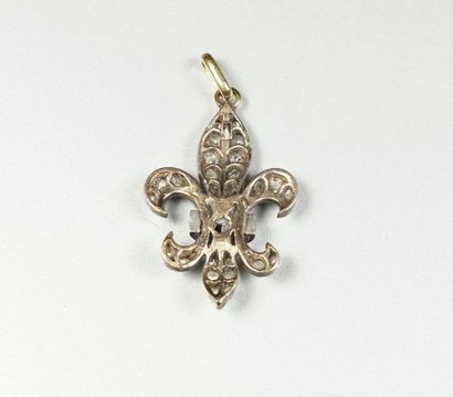 null Silver pendant (800/oo) featuring a fleur-de-lys entirely set with rose-cut...