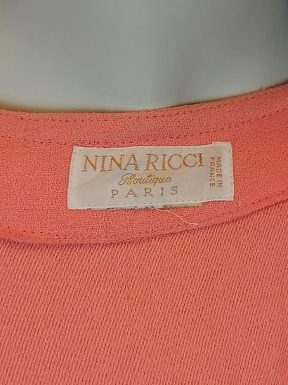 Nina RICCI Longue veste de NINA RICCI Boutique, en crêpe de soie, deux poches, des...