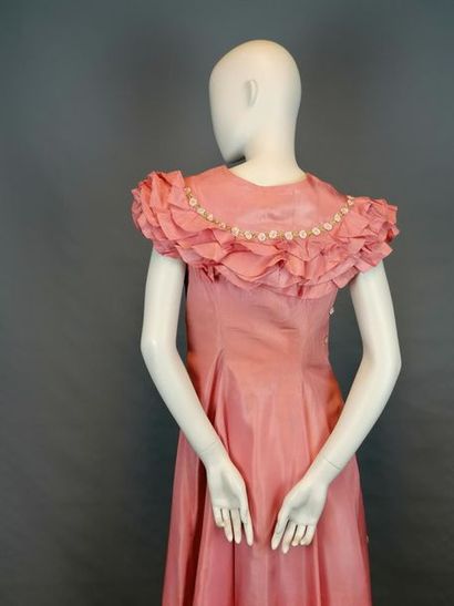 MODE VINTAGE 30's dress on the shelf, splendid work of seamstress, size 36 plus,...