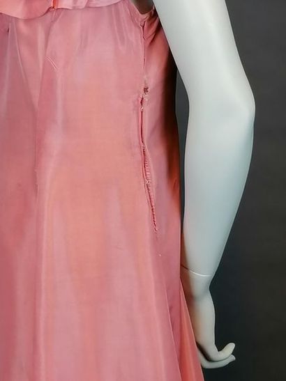 MODE VINTAGE 30's dress on the shelf, splendid work of seamstress, size 36 plus,...