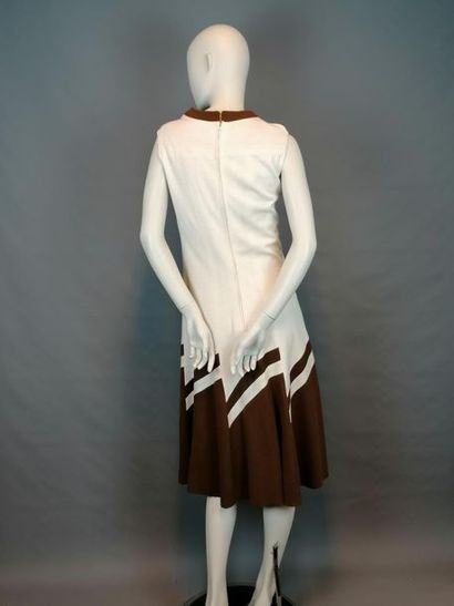 André POPLIMONT Dress André POPLIMONT from the 70's, in wool, size 40, very good...